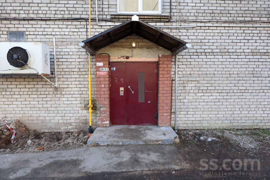 Oskara Kalpaka iela 66, Liepāja un raj., Liepāja — dzivoklis