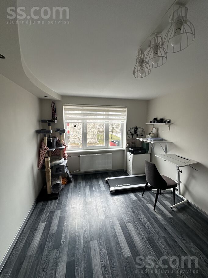 8 18, Jēkabpils un raj., Jēkabpils — dzivoklis