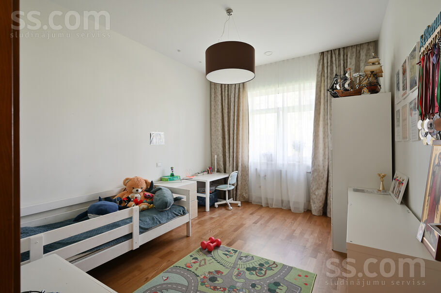 Maijrožu iela 4, Sunīši, Rīgas rajons, Garkalnes nov. — maja