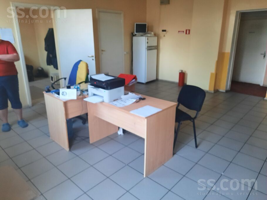 Krasuhas 1 b, Audriņi, Rēzekne un raj., Audriņu pag. — telpa