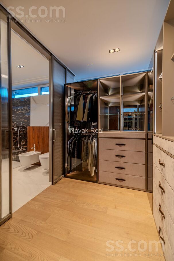 Laipu iela 2, Jūrmala — maja