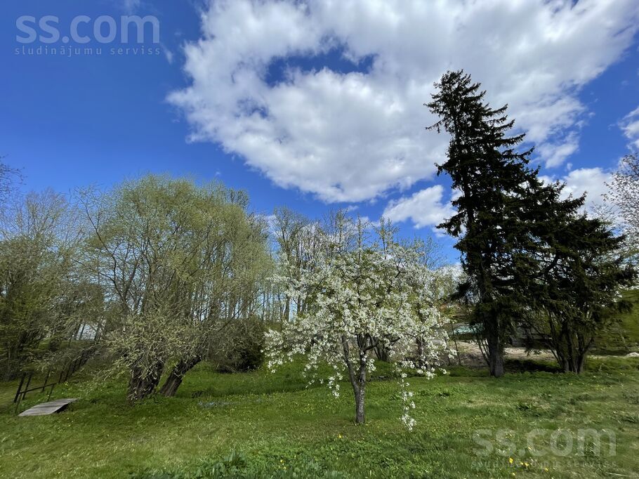 Rudbāržu 1, Rīga — zeme