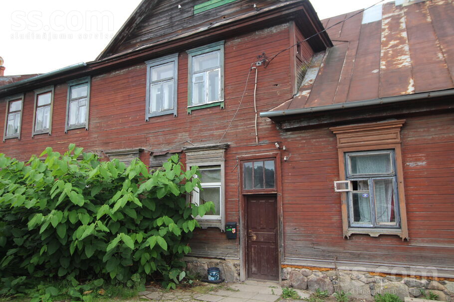 Komunālā 5, Daugavpils un raj., Daugavpils — dzivoklis
