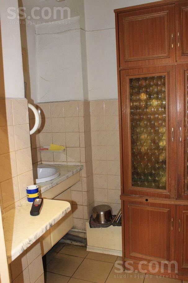 Ganību d. 17, Rīga, centrs — telpa