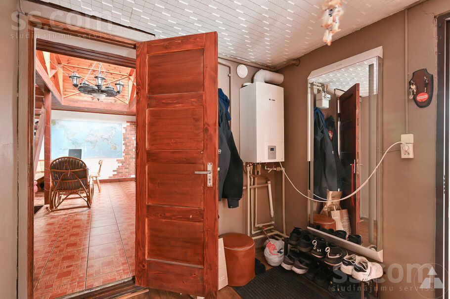 Rītupes 27, Rīga — maja