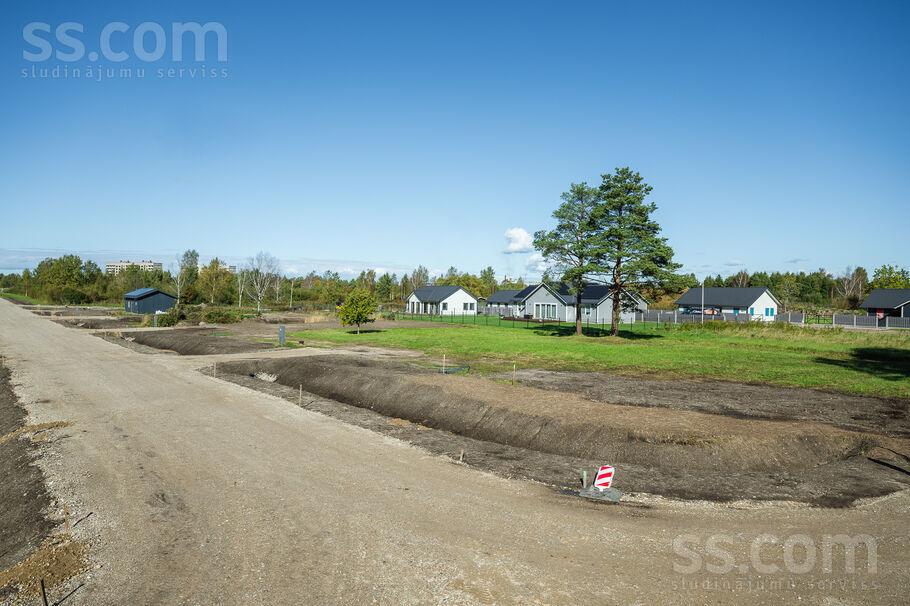 Upeņu iela 25a, Liepāja un raj., Liepāja — zeme