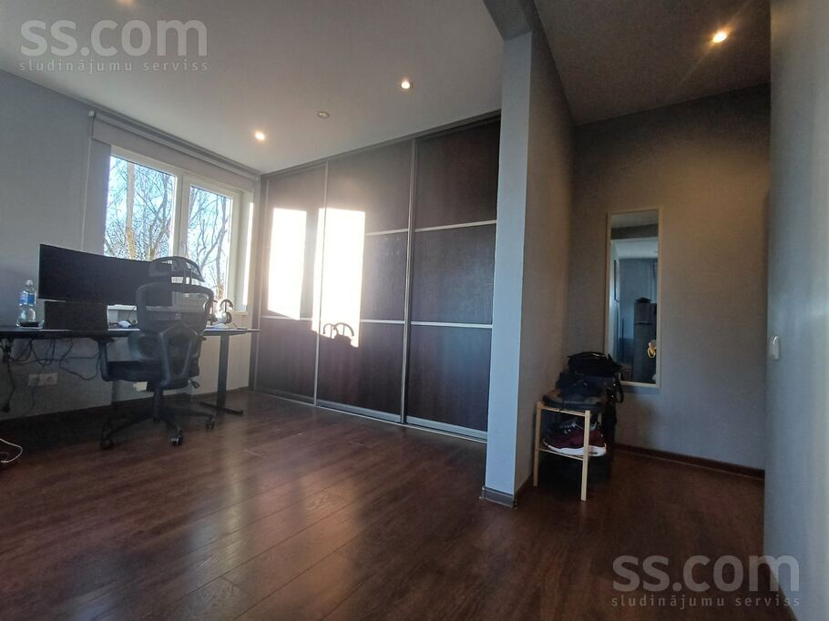 Skujenes 11, Rīga — dzivoklis