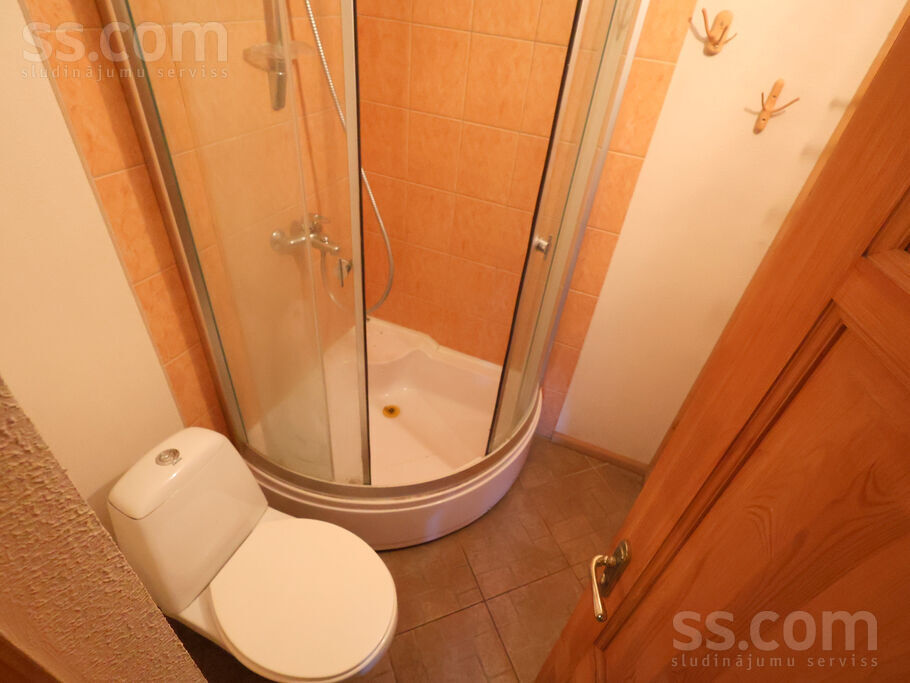 Zirņu iela 51, Liepāja un raj., Liepāja — maja