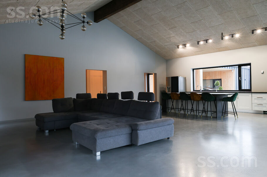 Saulesbrieži, Saulgoži, Rīgas rajons, Ķekavas pag. — maja