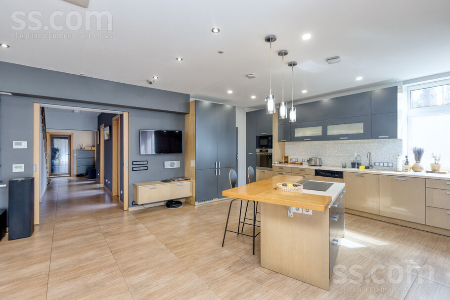 Māras 1, Baltezers, Ādažu nov. — maja