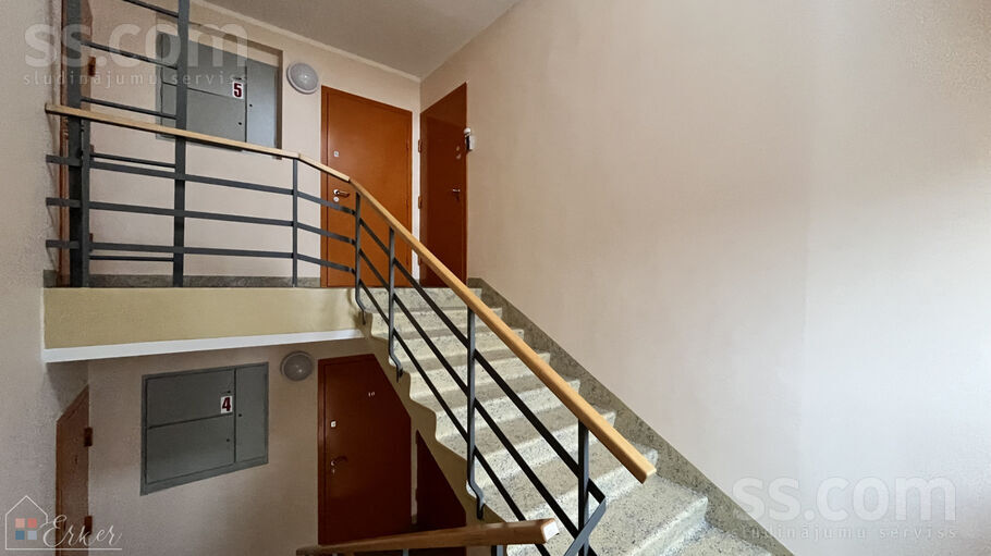 Torņa 3, Roja, Talsi un raj., Rojas pag. — dzivoklis