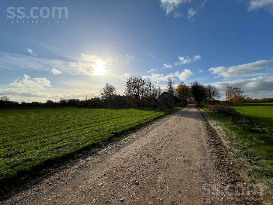Nīca, Nīca, Liepāja un raj., Nīcas pag. — zeme