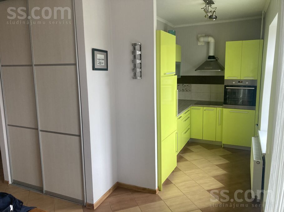 Saules iela 44, Ventspils un raj., Ventspils — dzivoklis