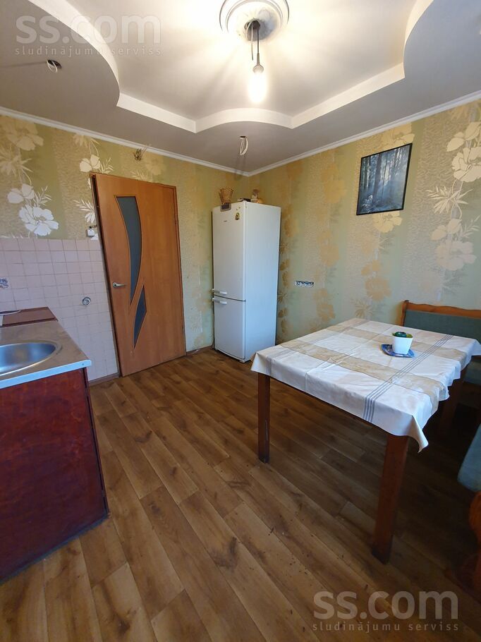 Ceriņu 3, Dzirnieki, Jelgava un raj., Jaunsvirlaukas pag. — dzivoklis