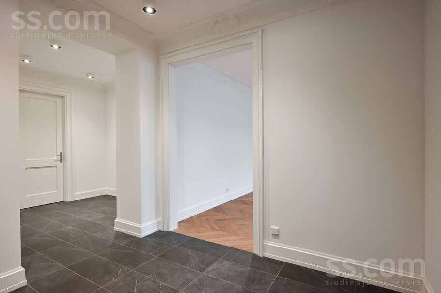 Dzirnavu 92, Rīga — dzivoklis