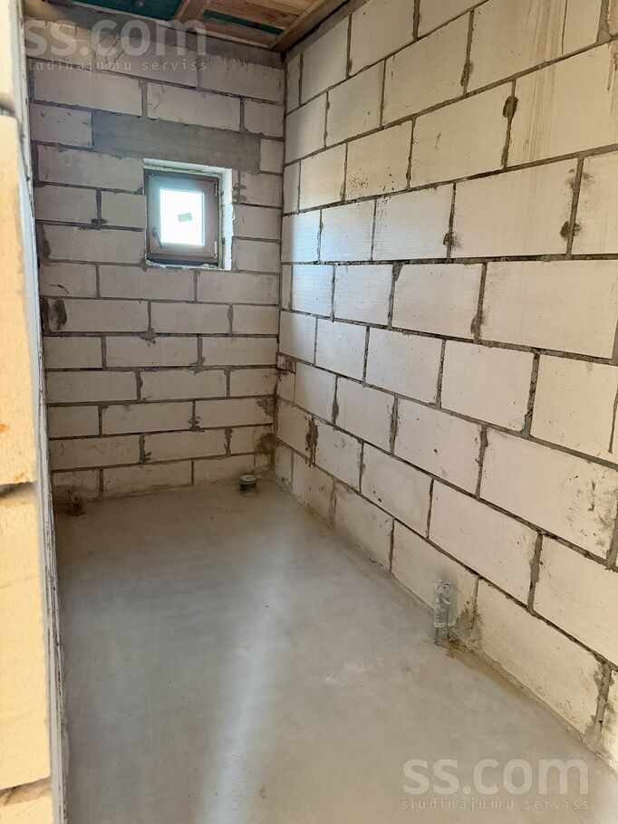 Troļļi, Inčukalns, Rīgas rajons, Inčukalna nov. — maja