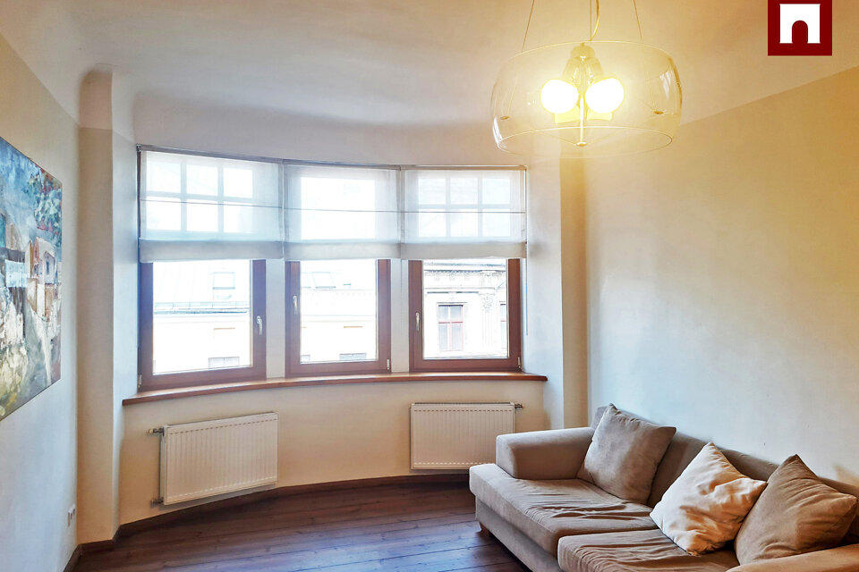 Bruņinieku iela 28, Rīga