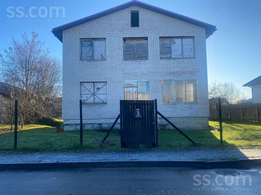 Kadiķu iela 5, Dreiliņi, Rīgas rajons, Stopiņu nov. — maja