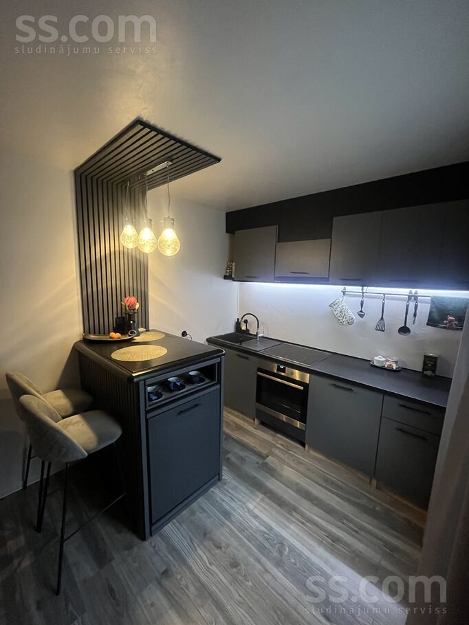 Zelmeņu iela 1, Lestene, Tukums un raj., Lestenes pag. — dzivoklis