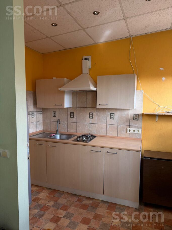 Sudrabu Edžus 13a, Jelgava un raj., Jelgava — dzivoklis