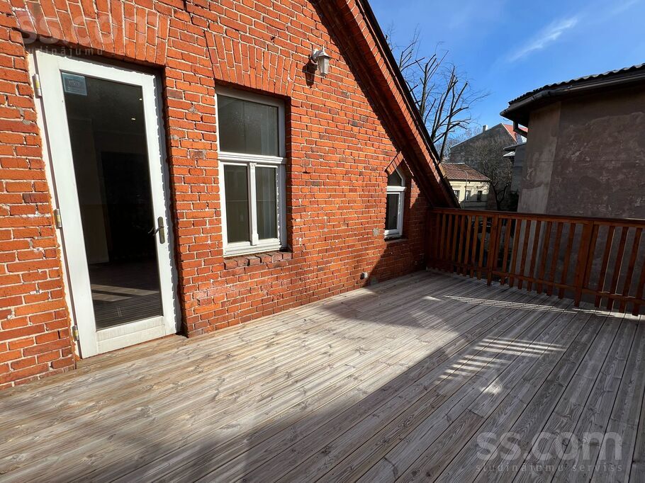 Republikas 27, Liepāja un raj., Liepāja — dzivoklis