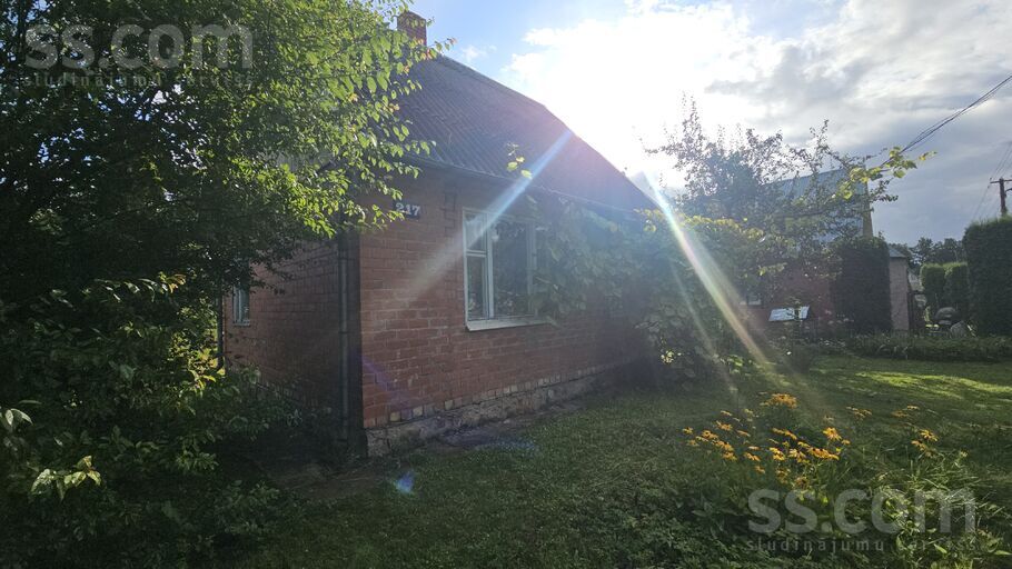 Viesturi Raf 217, Jelgava un raj., Jelgava — maja