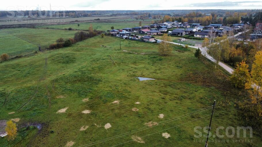 Meža 52, Rīgas rajons, Salaspils — zeme