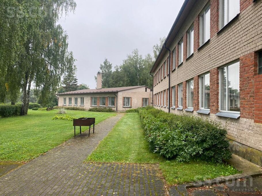 Ezersala 1, Ezersala, Ludza un raj., Zvirgzdenes pag. — maja