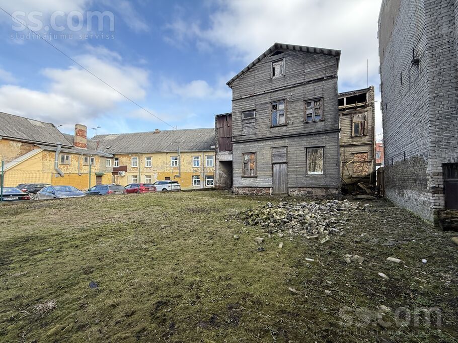 Fr. Brīvzemnieka 34, Liepāja un raj., Liepāja — maja