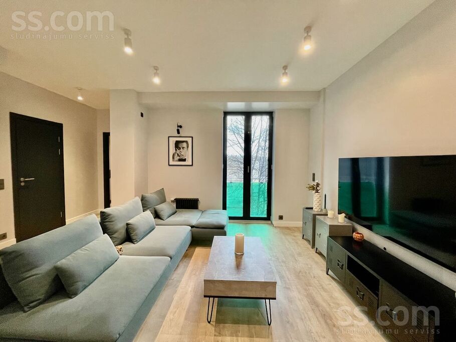 Birznieka-Upīša 13, Rīga — dzivoklis