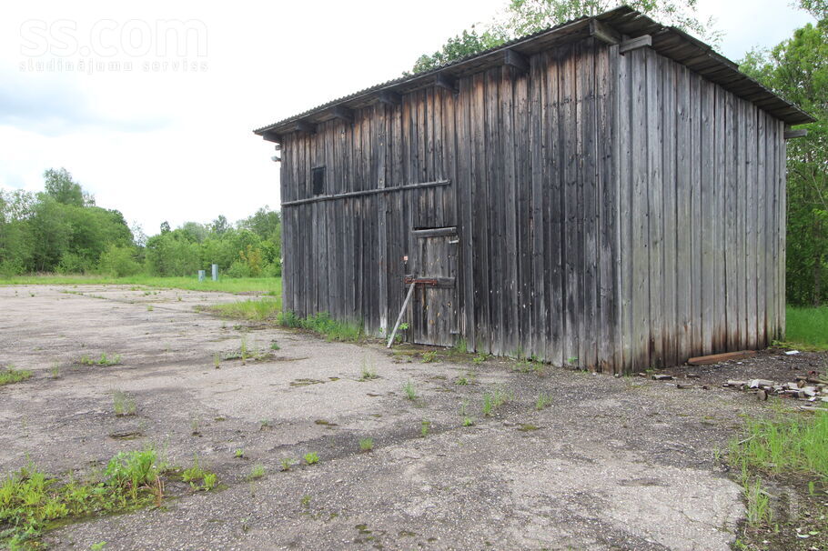 Miks Dilers, Krāslava un raj., Krāslava — telpa