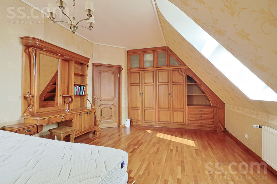 Kalna 11, Rīgas rajons, Sigulda — maja