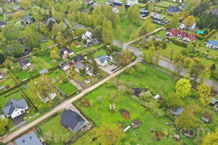 Tālivalža 15, Jūrmala — zeme