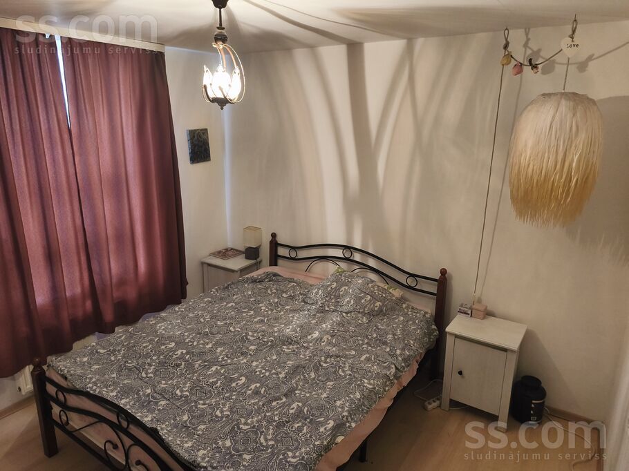 Aizputes iela 16, Jūrmala — maja