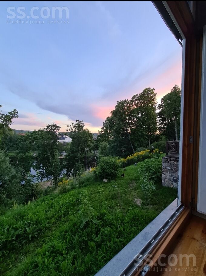 Kalnamuiža 1, Valka un raj., Smiltene — dzivoklis
