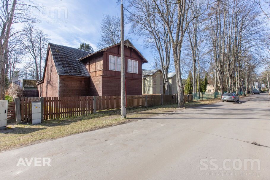 Ceriņu 16, Jūrmala — maja