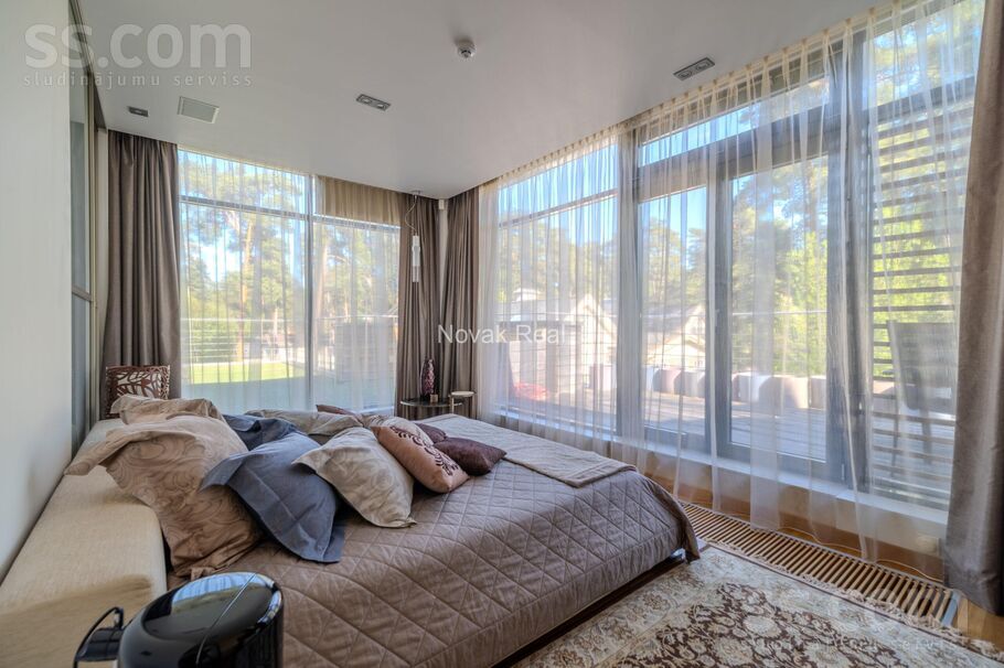 Dzintaru prospekts 39, Jūrmala — dzivoklis