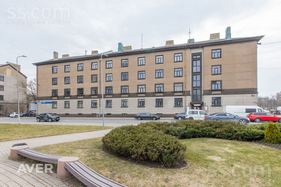 Lielā iela 3, Jelgava un raj., Jelgava — telpa