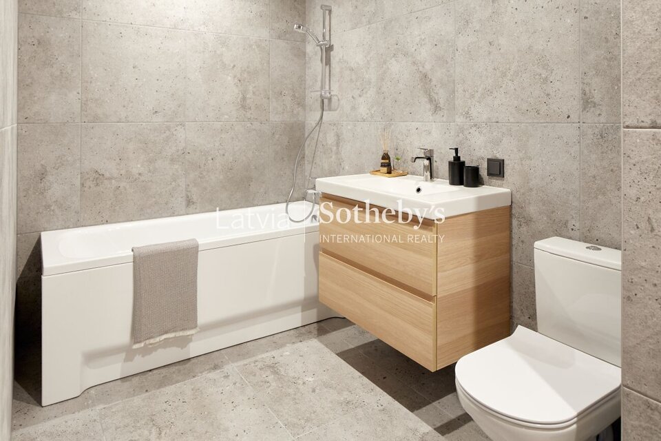 Mežezera iela, Mārupes nov.