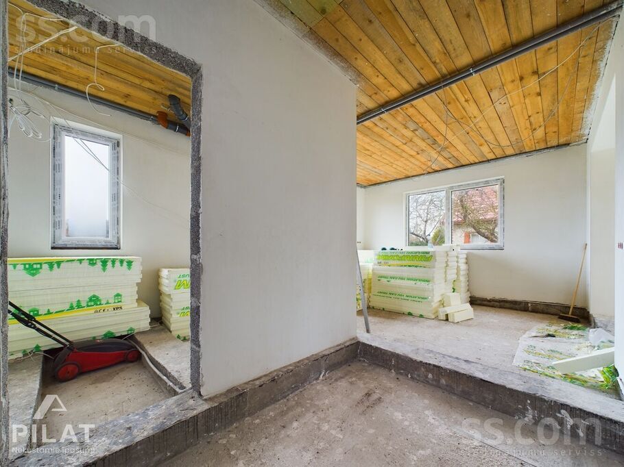 Šķēde 1-17-46, Šķēde, Liepāja un raj., Medzes pag. — maja
