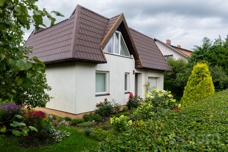 Ābeļu iela 6, Tušķi, Jelgava un raj., Līvbērzes pag. — maja