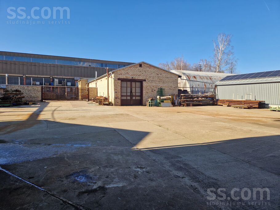 Baltā 3, Rīga, Iļģuciems — telpa