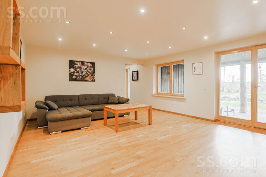 Ievu iela 19, Ogre un raj., Ikšķile — maja