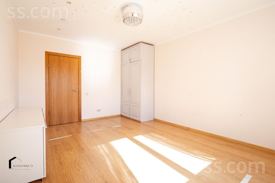 Bērzavoti k3, Rīgas rajons, Baloži — dzivoklis