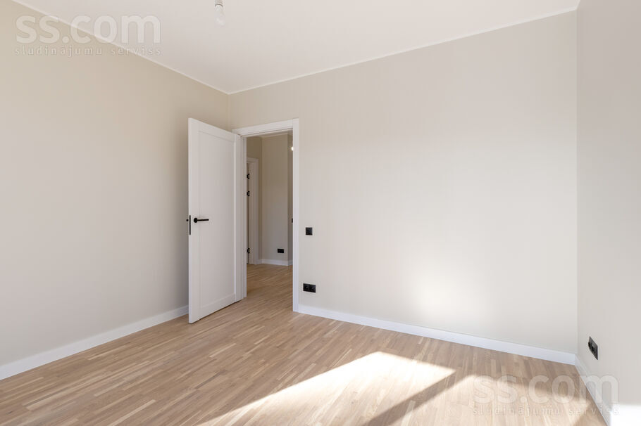 Dzintaru 4, Berģi, Rīgas rajons, Garkalnes nov. — maja