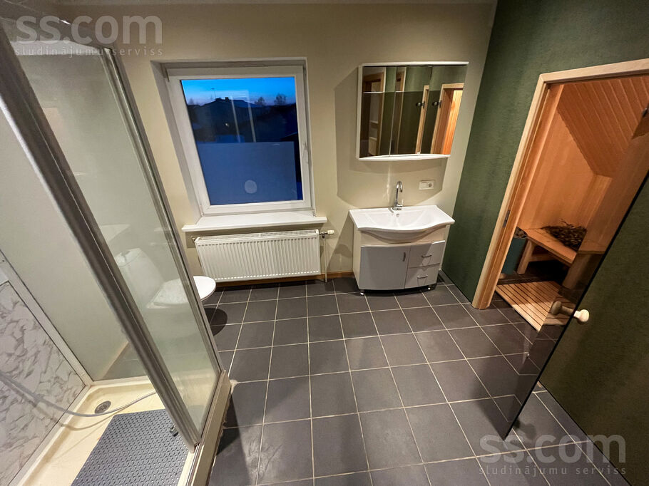 Griezes iela 10, Rīgas rajons, Sigulda — maja