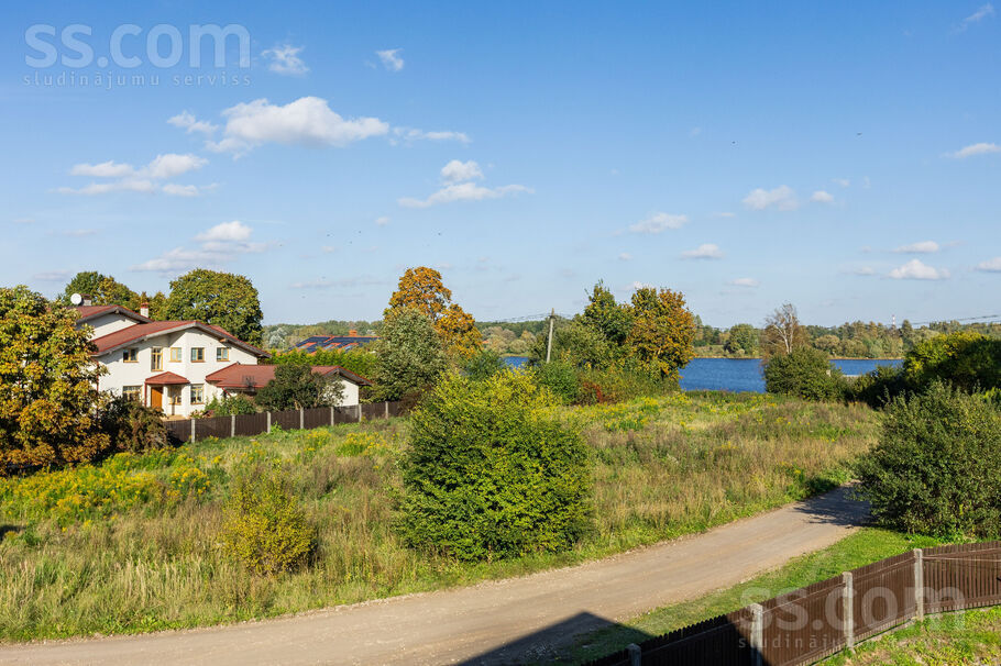 Indriķa Ovekas, Katlakalns, Rīgas rajons, Ķekavas pag. — maja