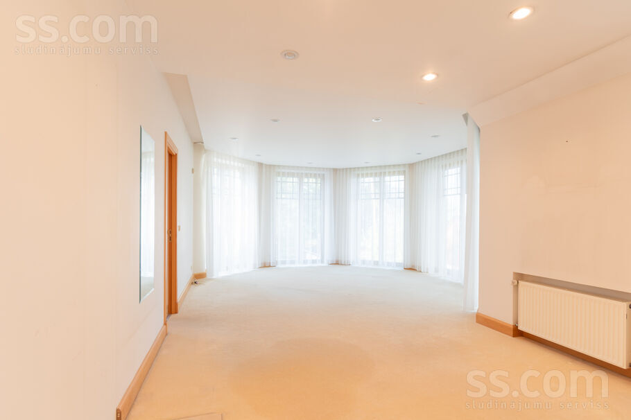 Parka iela 2, Jūrmala — maja