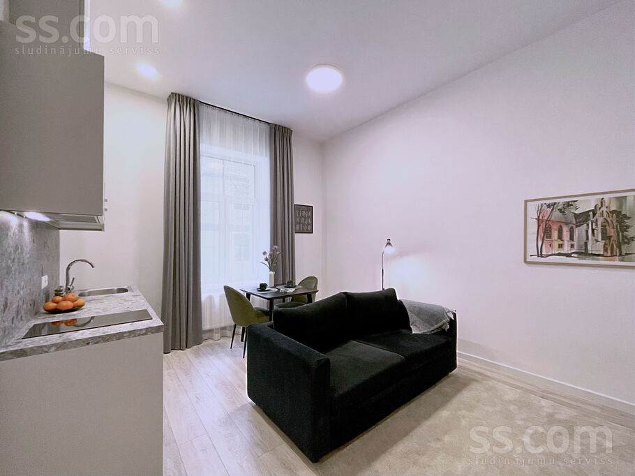 Pulkv. Brieža 10, Rīga — dzivoklis