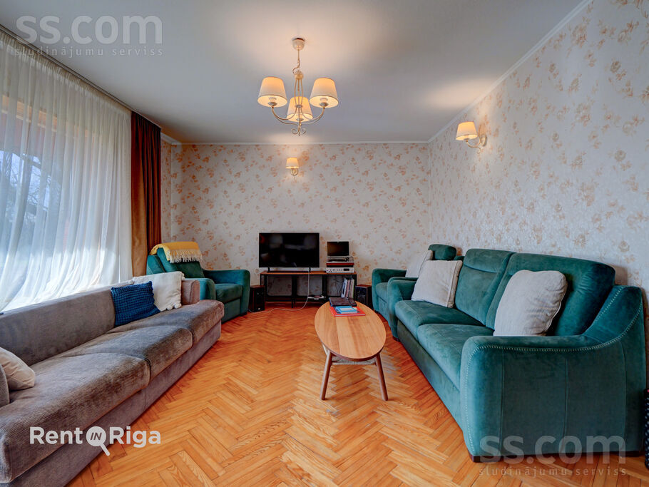 Daugavpils, Ogre un raj., Ogre — maja